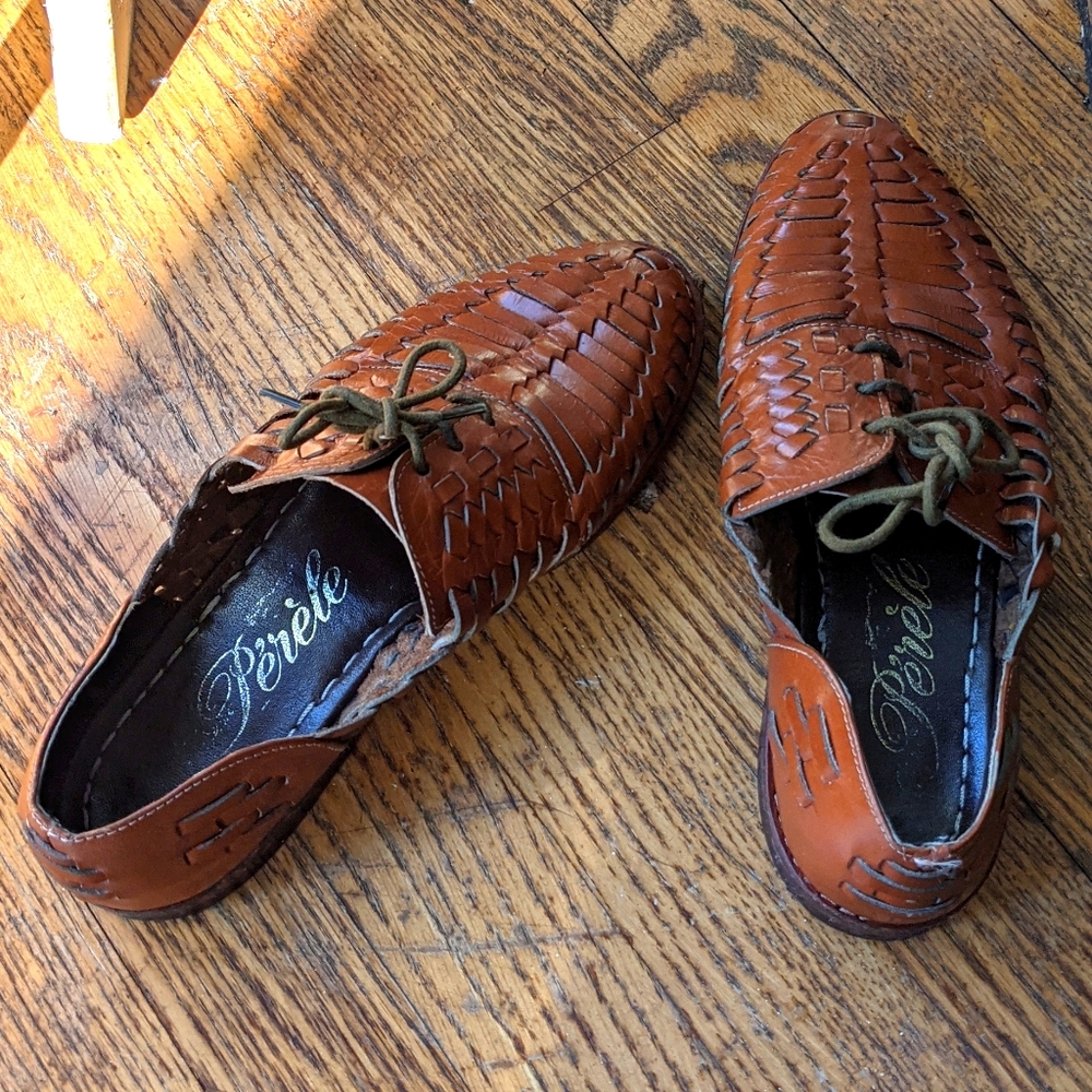 Unique huarache loafers brown leather 7.5 vintage